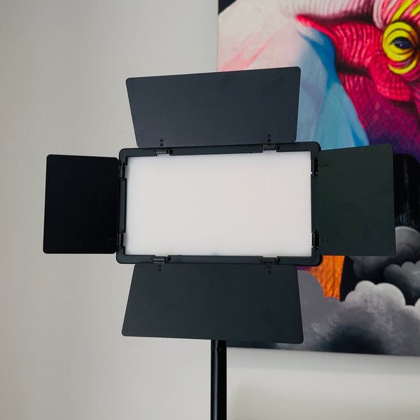Panel de luz led PRO 600 + Trípode