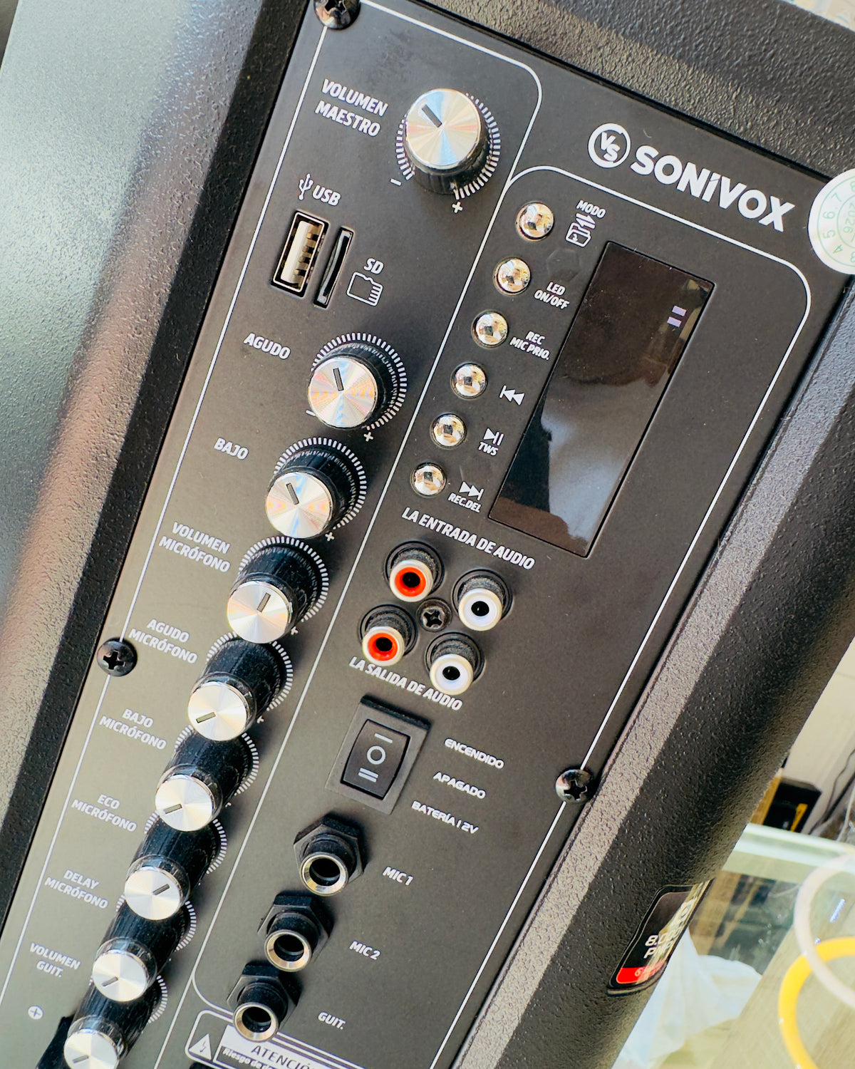 Cabina de sonido recargable SONIVOX 8" PRO